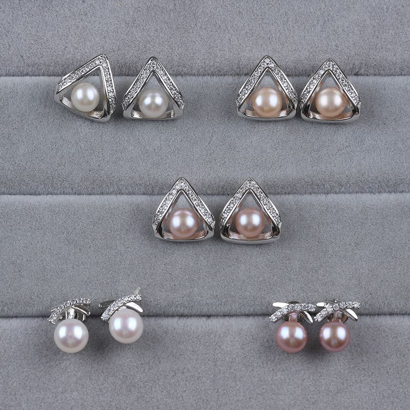Bông Tai Ngọc Trai MADAME HIEN PEARLS Hình Học Tam Giác Đính Đá sang trọng BTN003