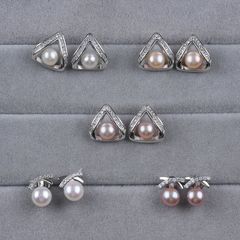 Bông Tai Ngọc Trai MADAME HIEN PEARLS Hình Học Tam Giác Đính Đá sang trọng BTN003