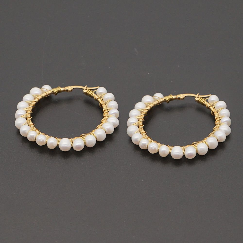 Khuyên Tai Dạng Vòng Đính Hạt Ngọc Trai Tự Nhiên MADAME HIEN PEARLS Độc Đáo, Phong Cách Châu Âu BTT016