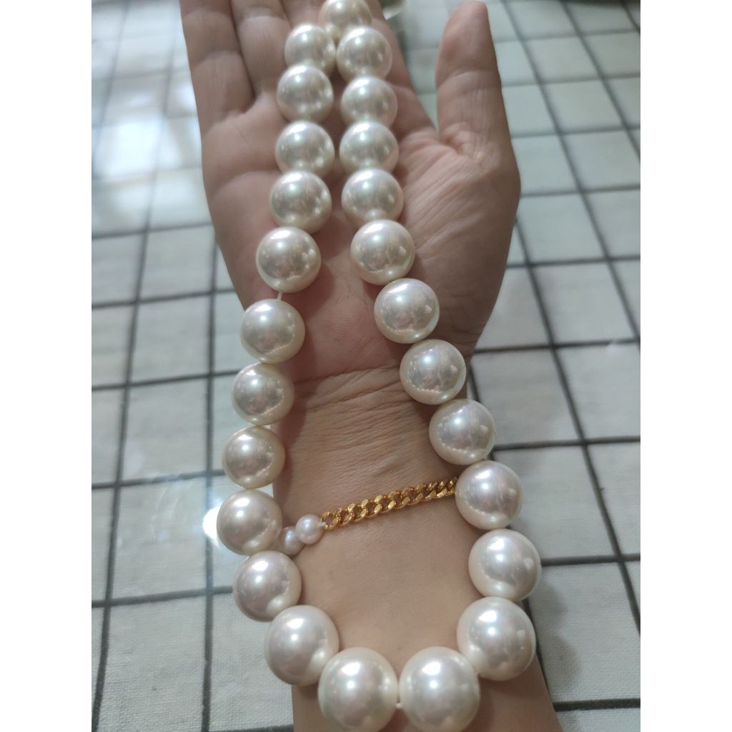Vòng Cổ Chốt Khoá Vàng 14K Madame Hien Pearls Ngọc Trai Đá 15-16mm AAAA YM001