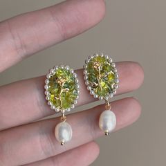 Bông Tai Kim Bạc s925 Đính Ngọc Trai Tự Nhiên MADAME HIEN PEARLS Mặt Cham Xanh Cốm phong cách Châu Âu ấn tượng BTG014