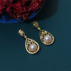 Bông Tai Ngọc Trai Tự Nhiên MADAME HIEN PEARLS Quý Phái Quyền Lực MADAME HIEN PEARLS Cho Nữ BTN056