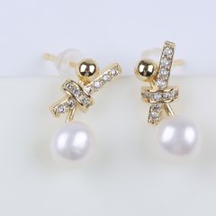 Bông Tai Ngọc Trai Kiểu Thắt Nơ Gọng Đáng Yêu MADAME HIEN PEARLS Cho Nữ BTN018