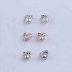 Hoa Tai Nụ Ngọc Trai Nước Ngọt MADAME HIEN PEARLS Xinh Xắn BTN035