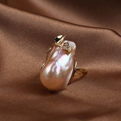Nhẫn Nghệ Thuật Hợp Kim Đính Trai Xà Cừ MADAME HIEN PEARLS Dáng trai Độc Đáo NB003