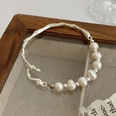 Vòng Tay Hạt Trai Tự Nhiên phong cách Baroque MADAME HIEN PEARLS Cá Tính, Thời thượng VTT014