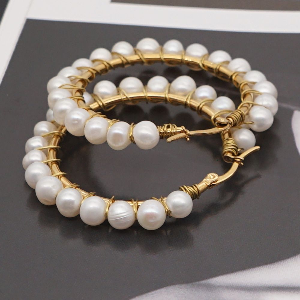Khuyên Tai Dạng Vòng Đính Hạt Ngọc Trai Tự Nhiên MADAME HIEN PEARLS Độc Đáo, Phong Cách Châu Âu BTT016