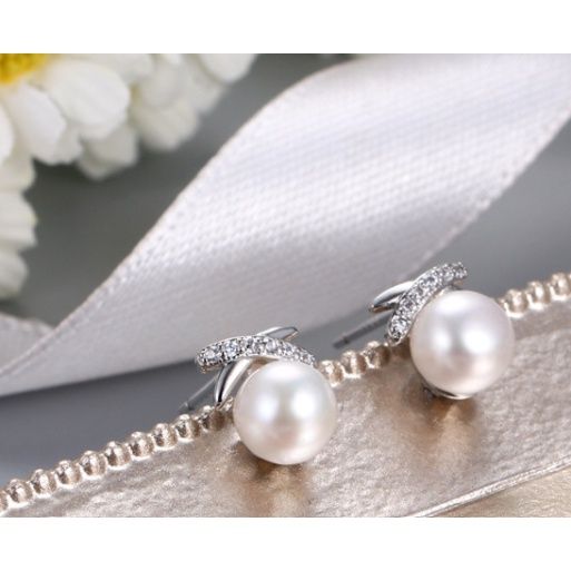 Hoa Tai Nụ Ngọc Trai Nước Ngọt MADAME HIEN PEARLS Xinh Xắn BTN035