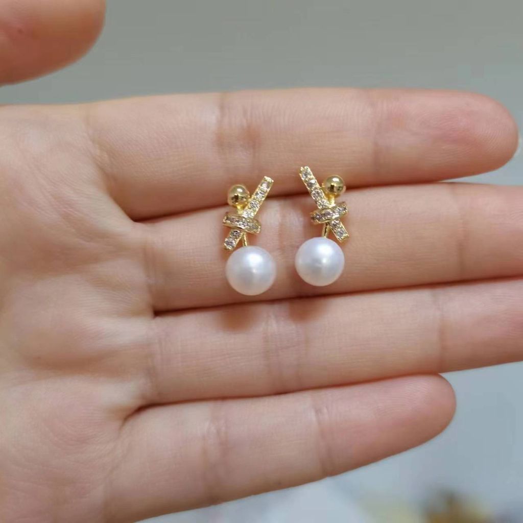 Bông Tai Ngọc Trai Kiểu Thắt Nơ Gọng Đáng Yêu MADAME HIEN PEARLS Cho Nữ BTN018