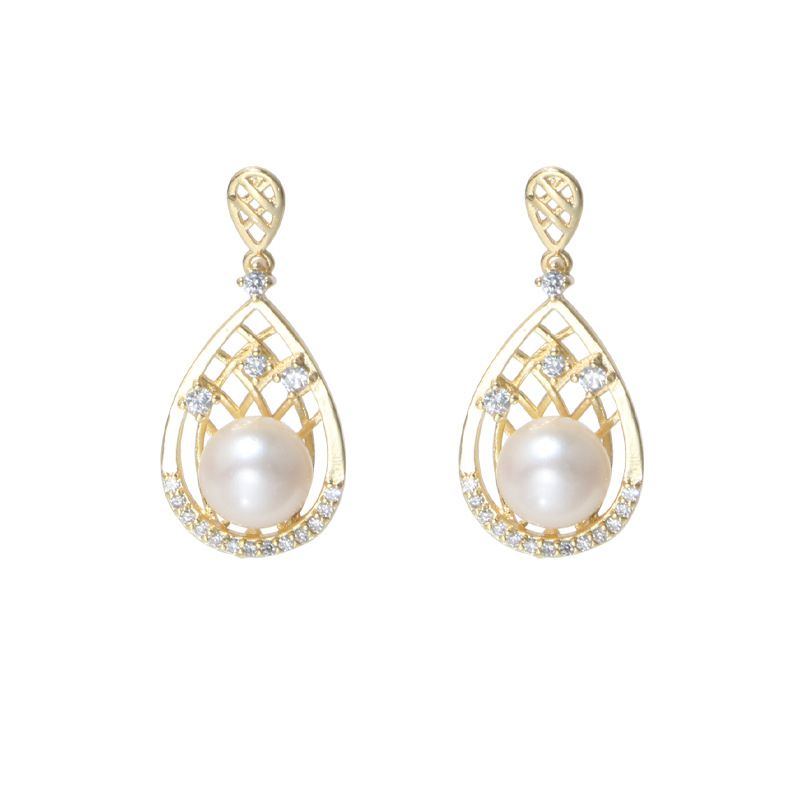 Bông Tai Ngọc Trai Tự Nhiên MADAME HIEN PEARLS Quý Phái Quyền Lực MADAME HIEN PEARLS Cho Nữ BTN056