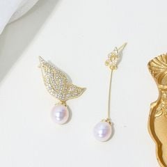Bông Tai Bạc 925 Cánh Bướm Bất Đối Xứng Đính Ngọc Trai Tự Nhiên Phá Cách Thời Thượng High fashion1 BTG026