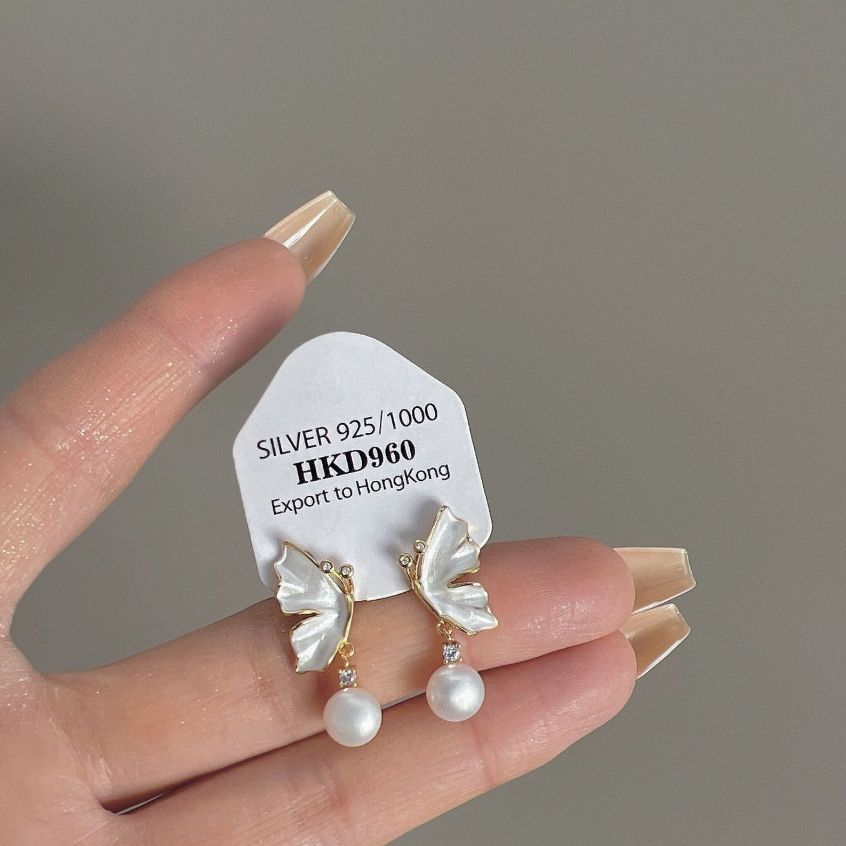 Bông Tai Hình Bướm Trắng Đính Ngọc Trai MADAME HIEN PEARLS Xinh Xắn Phong Cách Châu Âu BTN031