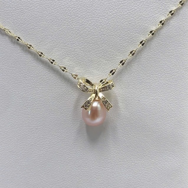 Mặt Dây Chuyền Ngọc Trai Giọt Nước Tự Nhiên Mặt Nơ Đính Đá Zircon MADAME HIEN PEARLS Đơn Giản MG031