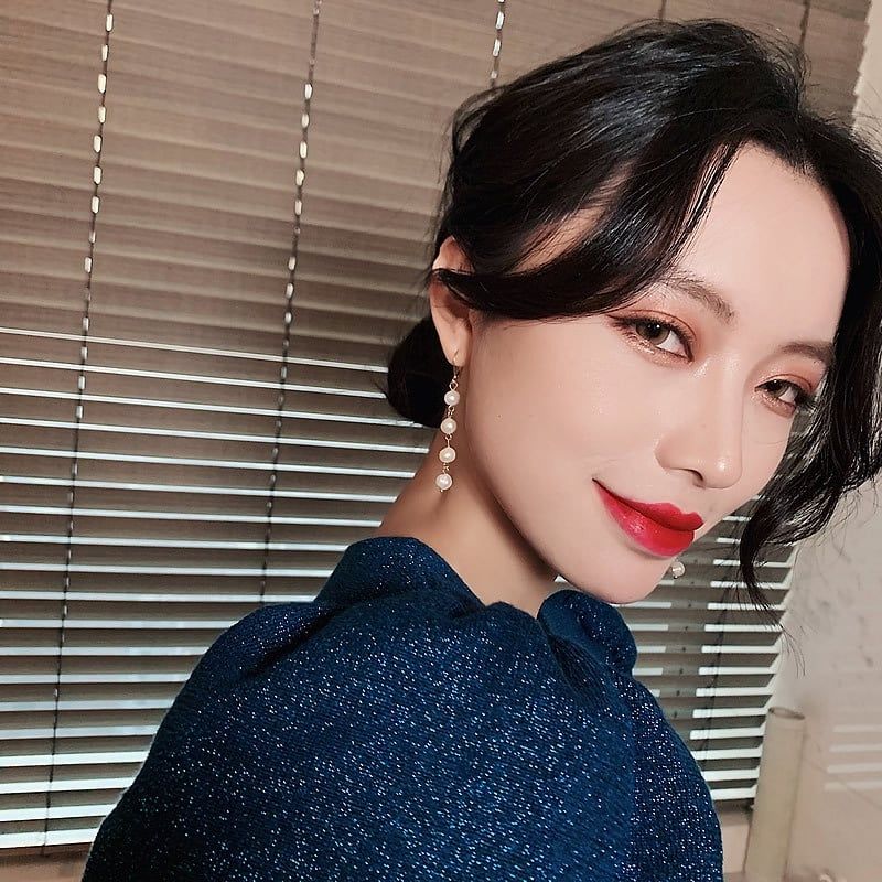 Bông Tai Dáng Dài Tua Rua MADAME HIEN PEARLS Đính Hạt Trai Thanh Lịch, Phong Cách Thời Thượng BTB004V