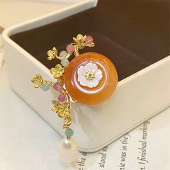 Trâm Cài Áo MADAME HIEN PEARLS Ghim Cài Hình Hoa Đào Đính Hạt Trai Tự Nhiên Phối Tua PKC004