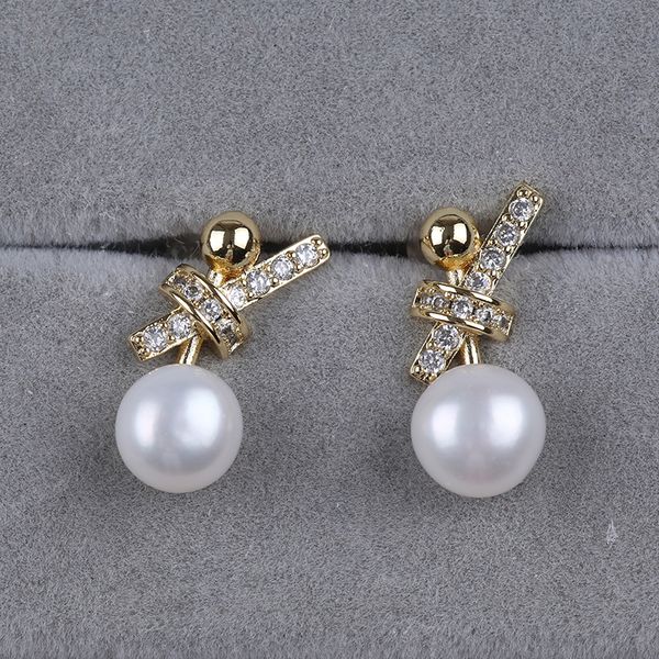 Bông Tai Ngọc Trai Kiểu đáng yêu MADAME HIEN PEARLS