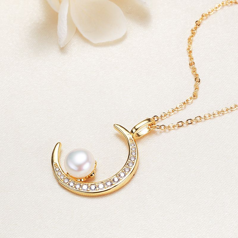 Vòng cổ Hạt Trai Mặt Trăng Khuyết MADAME HIEN PEARL Dễ Thương MN006