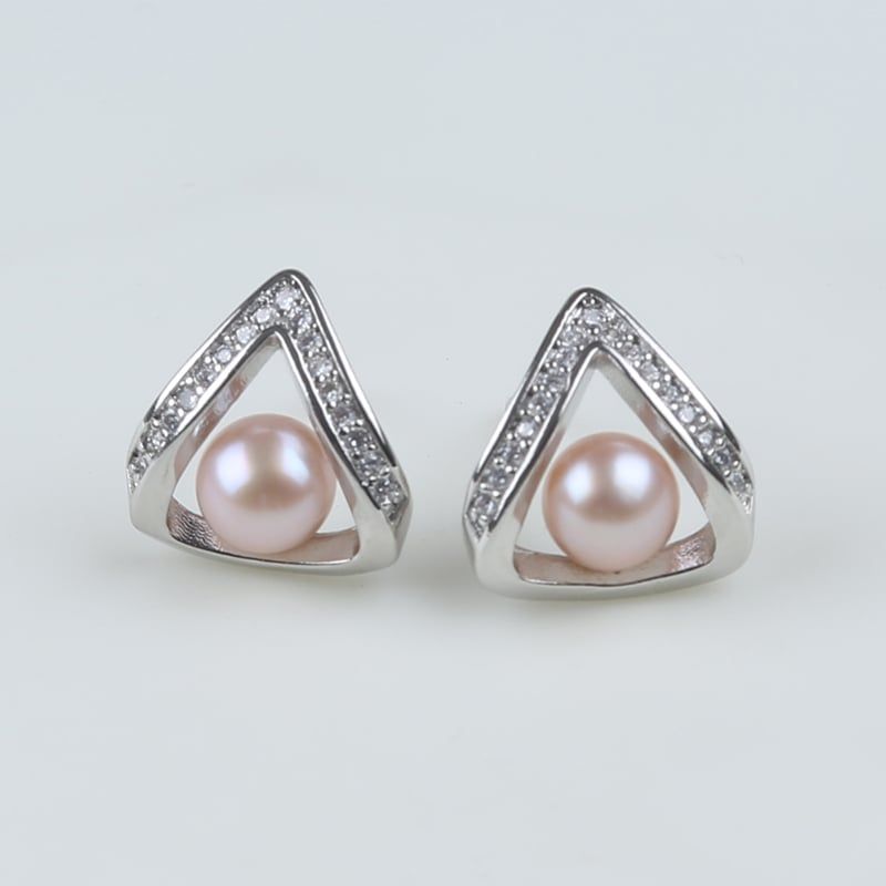 Bông Tai Ngọc Trai MADAME HIEN PEARLS Hình Học Tam Giác Đính Đá sang trọng BTN003