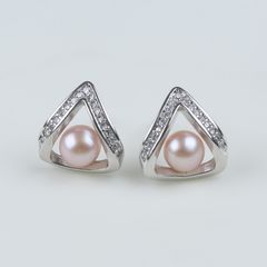 Bông Tai Ngọc Trai MADAME HIEN PEARLS Hình Học Tam Giác Đính Đá sang trọng BTN003
