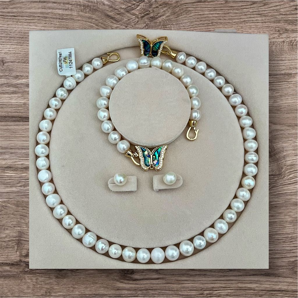 [Kèm kiểm định và Hộp] Bộ Set Ngọc Trai Vòng Cổ, Vòng Tay và Bông Tai Khoá Bướm Xanh Xà Cừ Tự Nhiên MADAME HIEN PEARLS Cho Nữ SCT030