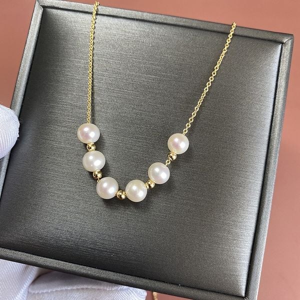 Vòng Cổ Đính 6 Hạt Ngọc Trai Đơn Giản Xinh Xắn MADAME HIEN PEARLS Dành Cho Nữ