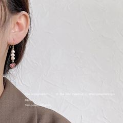 Bông Tai Ngọc Trai Bạc 925 Mạ Đính Đá Hồng Dâu MADAME HIEN PEARLS Xinh Xắn BTT024