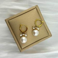 Bông Tai Vàng Thật 10K 4'3 Móc Tròn Tua Rua Nơ Pha Lê Đính 1 Hạt Ngọc Trai 9mm Tròn Cao Cấp MADAME HIEN PEARLS  V10BTT006