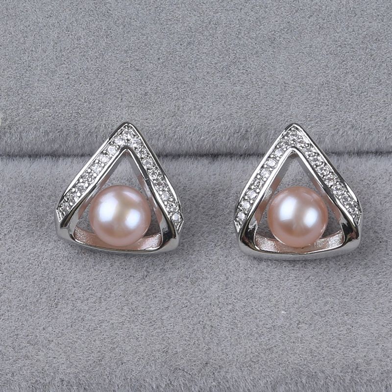 Bông Tai Ngọc Trai MADAME HIEN PEARLS Hình Học Tam Giác Đính Đá sang trọng