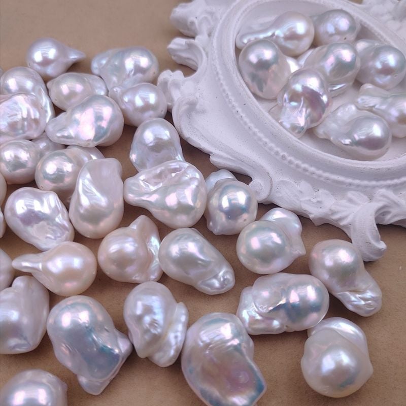Bông Tai Phong Cách Jennie Blackpink Tại Met Gala 2024 Đang Khuynh Đảo MXH - 10A BTB043A