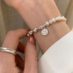 Vòng Tay Ngọc Trai Tự Nhiên Baroque Mặt Cười Phối Cham Bạc Cá Tính MADAME HIEN PEARLS VTB054