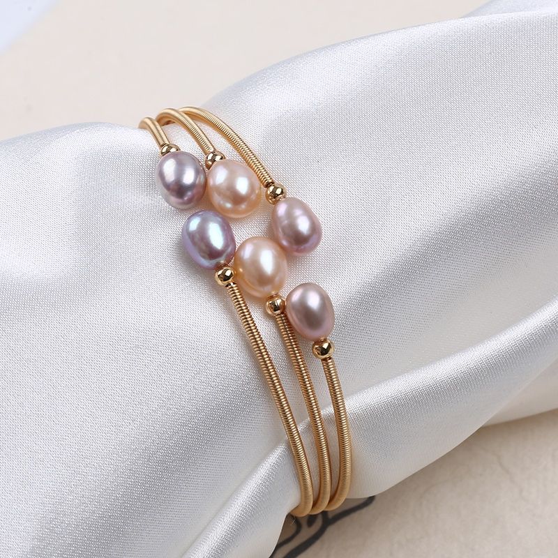 Vòng Tay Gọng Hở Đính Ngọc Trai Giọt Nước Kiểu Còng Cứng Đính Ngọc Trai MADAME HIEN PEARL Thời Trang Freesize VTG004M