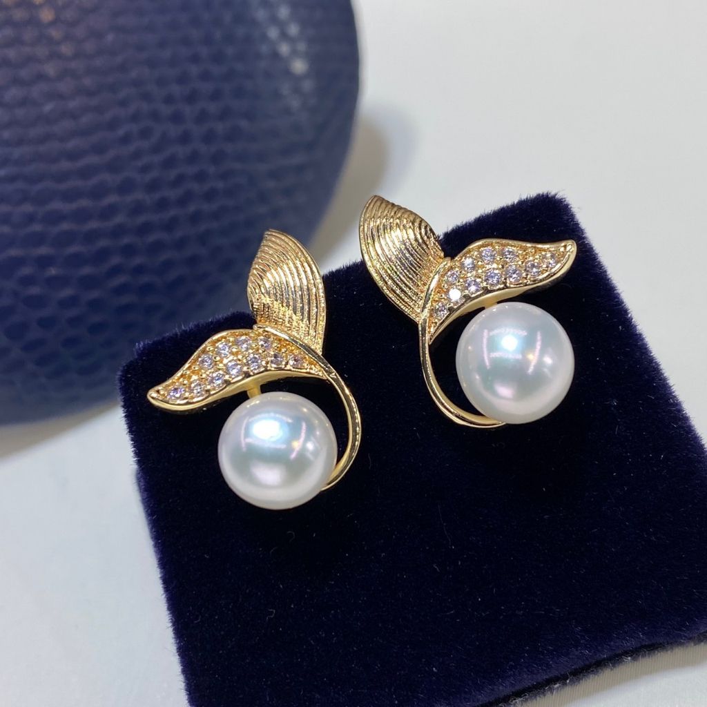Khuyên Tai Đuôi Cá đính Đá và Ngọc Trai Tự Nhiên MADAME HIEN PEARLS đơn giản, quyến rũ cho nữ BTN011