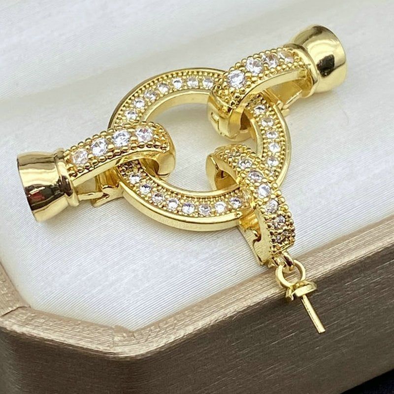 Khóa Cài Mặt Dây Chuyền Kẹp Nối 3 Nhánh Mặt Tròn Cẩn Đá Zircon Mạ Vàng 14K MADAME HIEN PEARLS PKKC015