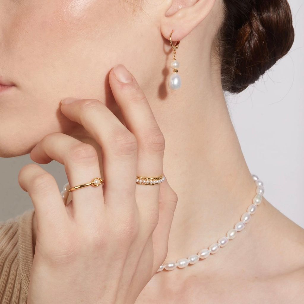 Bông Tai Kim Bạc s925 Đính 2 Hạt Ngọc Trai Tự Nhiên Dáng Giọt Nước Dễ Thương MADAME HIEN PEARLS Cho Nữ BTG047