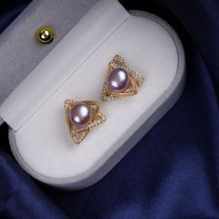 Bông Tai Ngọc Trai Tự Nhiên Dáng Hình Học Tam Giác Đính Đá Zircon MADAME HIEN PEARLS Cho Nữ BTN265
