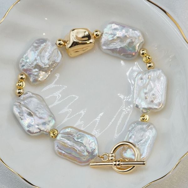 Vòng Tay Ngọc Trai Hạt Baroque Chữ Nhật Phối Mặt Cham Kim Khoá OT MADAME HIEN PEARLS Cho Nữ VTB068