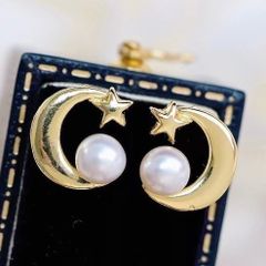 Bông Tai Ngọc Trai Tự Nhiên Kiểu Trăng Khuyết MADAME HIEN PEARLS Cho Nữ BTN029