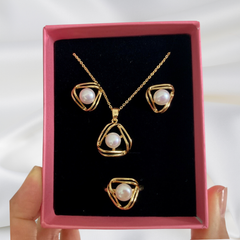 Bộ Set Nữ Trang Vòng cổ, Nhẫn Và Bông Tai Mạ Vàng Đính Ngọc Trai Nuôi Tự Nhiên cao cấp Bộ trang sức vòng đôi tam giác đơn giản sang trọng SP213