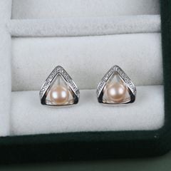 Bông Tai Ngọc Trai MADAME HIEN PEARLS Hình Học Tam Giác Đính Đá sang trọng BTN003