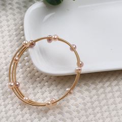 Vòng Tay Ngọc Trai Tự Nhiên Dạng Còng Cứng 3 Vòng Hạt 4mm Freesize MADAME HIEN PEARLS VTT106