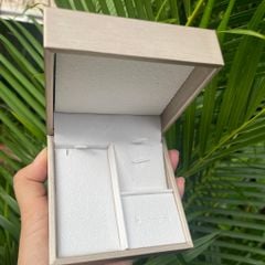 Hộp Da PU Đựng Bộ Nữ Trang MADAME HIEN PEARLS Sang Trọng 9cm x 9cm x 4cm PKG029