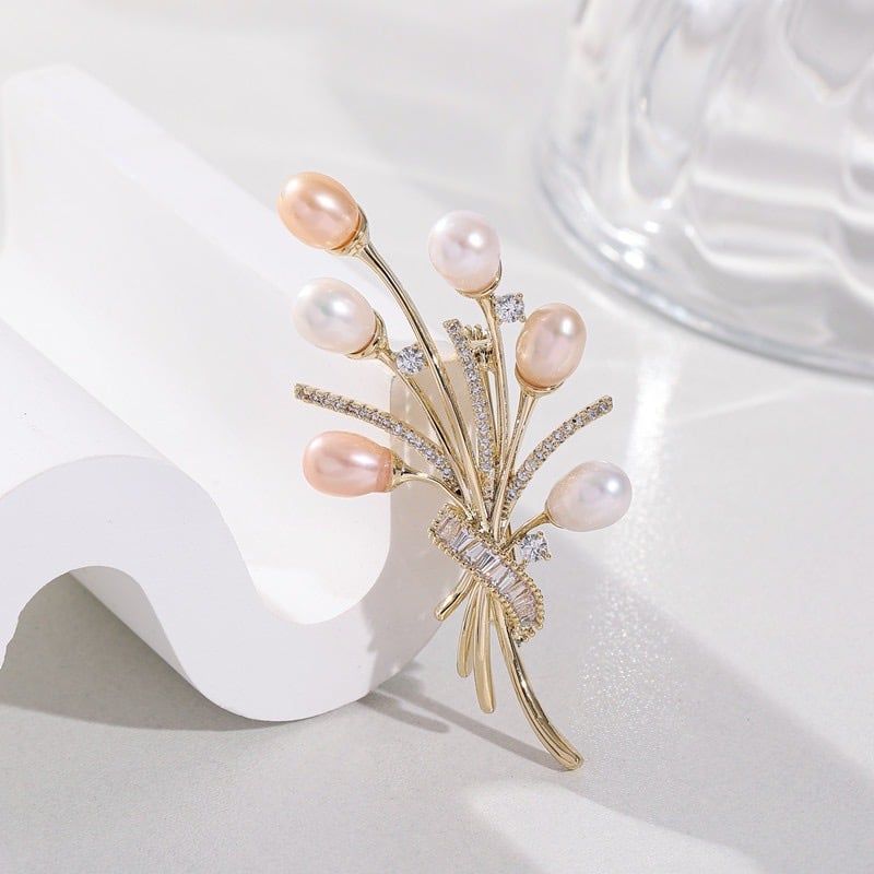 Ghim Cài Áo Ngọc Trai Tự Nhiên Hạt Xoài Kiểu 6 Quả Bóng Bay MADAME HIEN PEARLS Cho Nữ PKC034