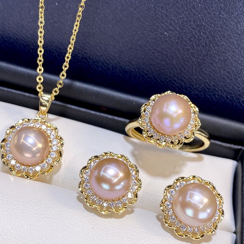 Bộ Set Ngọc Trai Dây chuyền + Nhẫn + Bông Tai Dáng Hoa MADAME HIEN PEARLS Sang Trọng Cho Nữ SPS019
