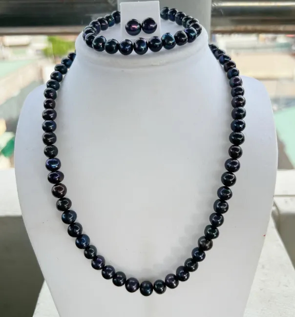 Bộ Set Ngọc Trai Đen Lông Công Gồm Vòng cổ + Vòng Tay Tự Nhiên 7mm Khoá Bạc Mạ Vàng MADAME HIEN PEARLS Cho Nữ