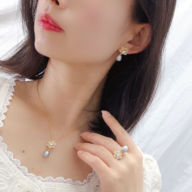 Bộ Set Ngọc Trai Dây chuyền + Nhẫn + Bông Tai Dáng Hoa Hồng nữ tính SPS018