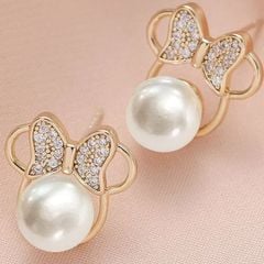 Bông Tai Ngọc Trai Tự Nhiên Mặt Chuột Mickey Minnie Đeo Nơ Đáng Yêu MADAME HIEN PEARLS Cho Nữ BTN105