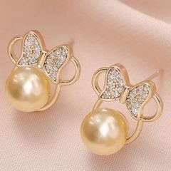 Bông Tai Ngọc Trai Tự Nhiên Mặt Chuột Mickey Minnie Đeo Nơ Đáng Yêu MADAME HIEN PEARLS Cho Nữ BTN105