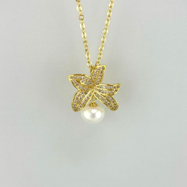 Mặt Dây Chuyền Vòng Cổ Ngọc Trai Tự Nhiên Hoa Ly Khung Vàng  Đính Đá Zircon MADAME HIEN PEARLS Cho Nữ MN051