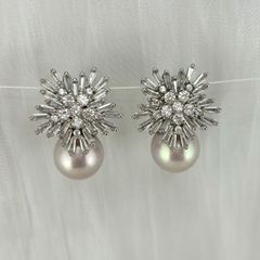 Bông Tai Khung Bạc Ý s925 Mạ Vàng Ý Thật Mặt Hoa Hướng Dương Nở Đính Ngọc Trai Trắng 11mm Hạt Tròn Đẹp Grade AAA MADAME HIEN PEARLS BMVBTT011TRB