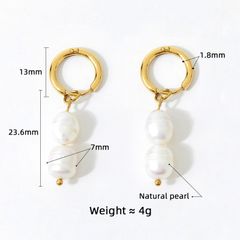 Bông Tai Ngọc Trai Tự Nhiên Khung Thép Mạ Vàng Hình Chữ C Đính 2 Hạt Ngọc Trai Tự Nhiên Tua Rua MADAME HIEN PEARLS BTG094A